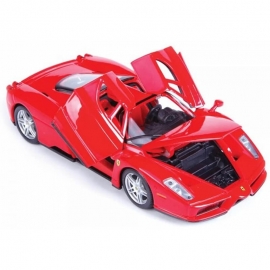 Bburago 1:24 Ferrari EnzoBburago 1:24 Ferrari Enzo
