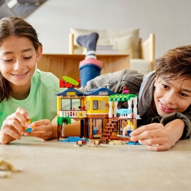 Lego Creator - Παραλιακό Σπίτι Του Σέρφερ (31118)