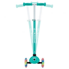 Πατίνι Globber Scooter Primo Plus Lights Emeral Green (442-607-4)