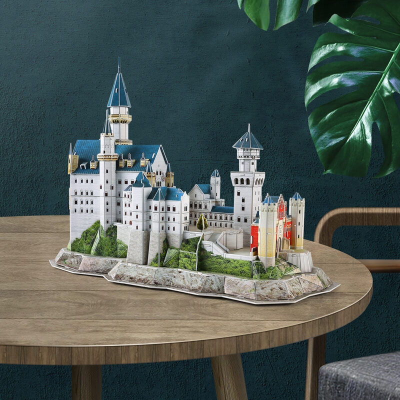 World Brands Neuschwanstein DS0990H Adult Puzzle Model Building 3D