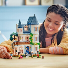 Lego Friends Ξενοδοχείο στο Κάστρο (42638)