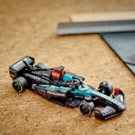 Lego Speed Champions Mercedes AMG F1 W15 Race Car (77244)