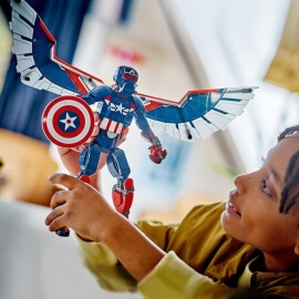 Lego Super Heroes New Captain America Construction Figure (76296)