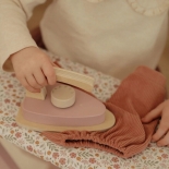 Ξύλινη Παιδική Σιδερώστρα & Σίδερο - Little Dutch (2523)