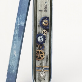 Πασχαλινή Λαμπάδα Πλακέ με Γρανάζια Λευκή (25077W)Πασχαλινή Λαμπάδα Πλακέ με Γρανάζια Λευκή (25077W)