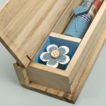 Πασχαλινή Λαμπάδα σε Ξύλινη Κασετίνα για Αγόρι Μπλε (26142B)