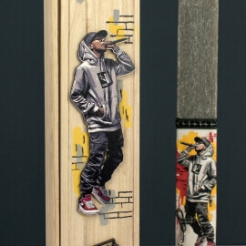 Πασχαλινή Λαμπάδα σε Ξύλινη Κασετίνα Ράπερ (26156)Πασχαλινή Λαμπάδα σε Ξύλινη Κασετίνα Ράπερ (26156)