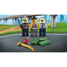 Lego City - Φασαρίες με Ρυμουλκό Φορτηγό (60137)