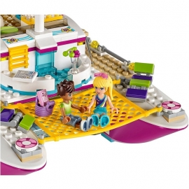 Lego Friends - Το Καταμαράν της Λιακάδας (41317)