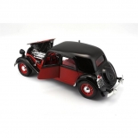 Bburago 1:24 Citroen T.A. 15CV μαύρο-κόκκινο