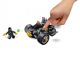 Lego Batman - The Attack of the Talons (76110)